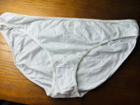 Langweiliger weißer Slip