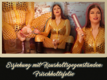 Erziehung mit Haushaltsgegenständen - Frischhaltefolie